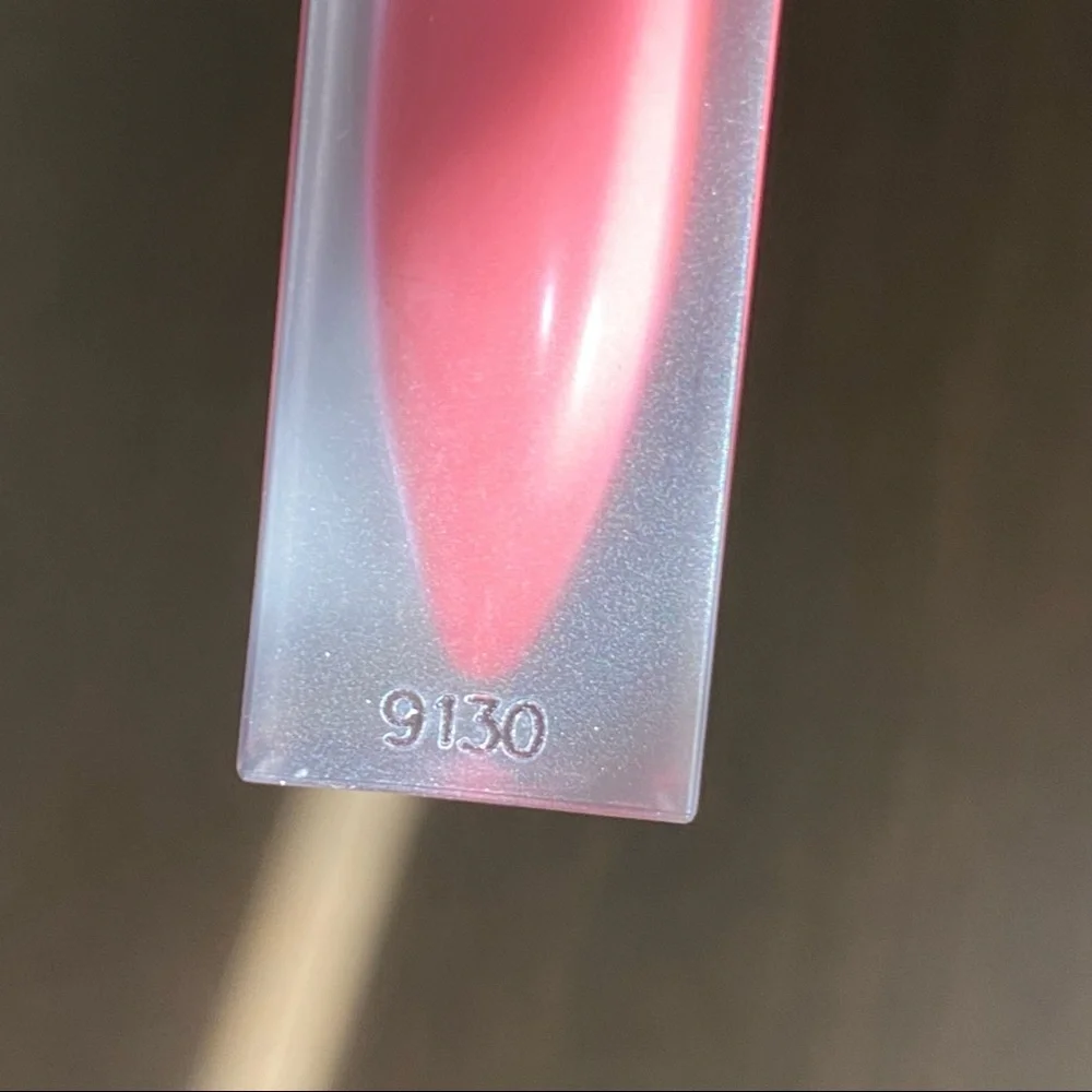 NWT Burberry Burberry Liquid Lip Velvet Oxblood No.53, Burberry Liquid lip - Picture 7 of 8